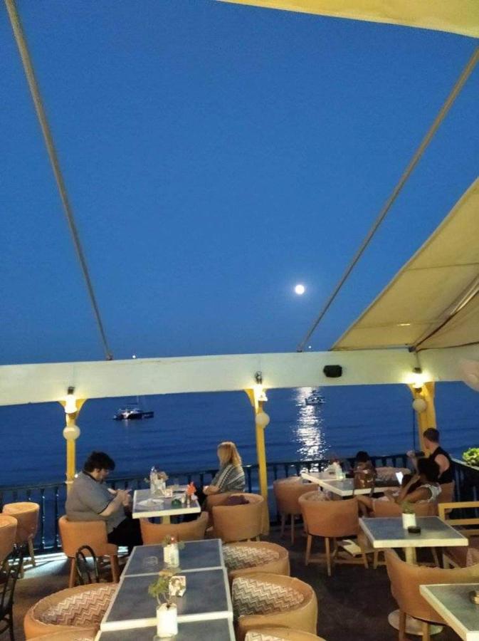 Ammoudia Rooms Agia Marina  Bagian luar foto