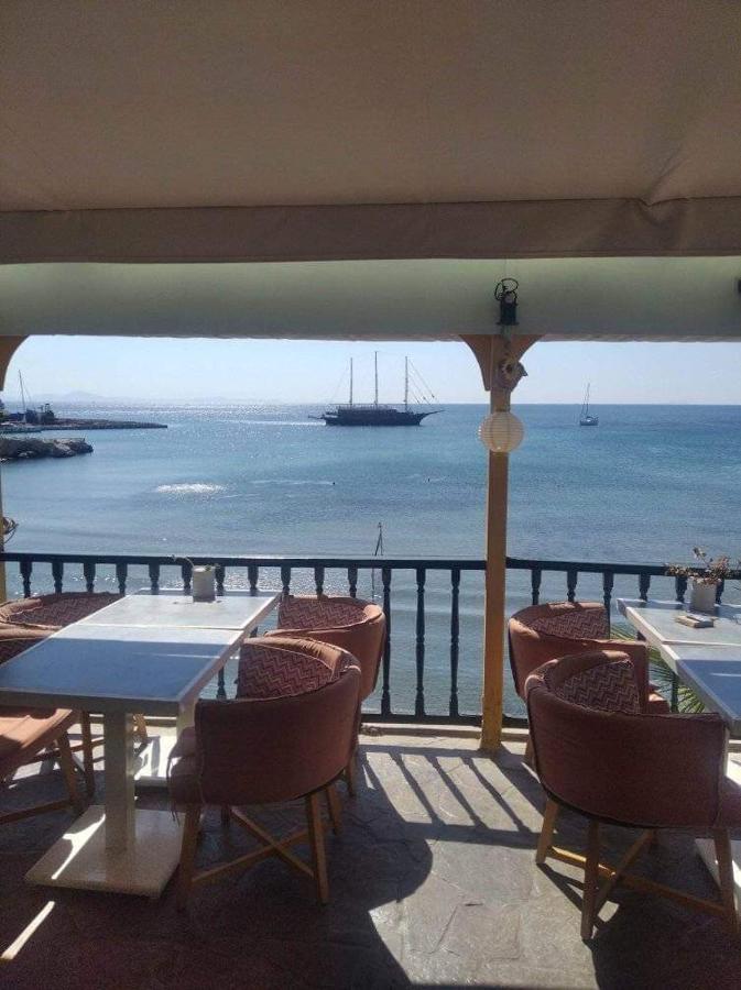 Ammoudia Rooms Agia Marina  Bagian luar foto
