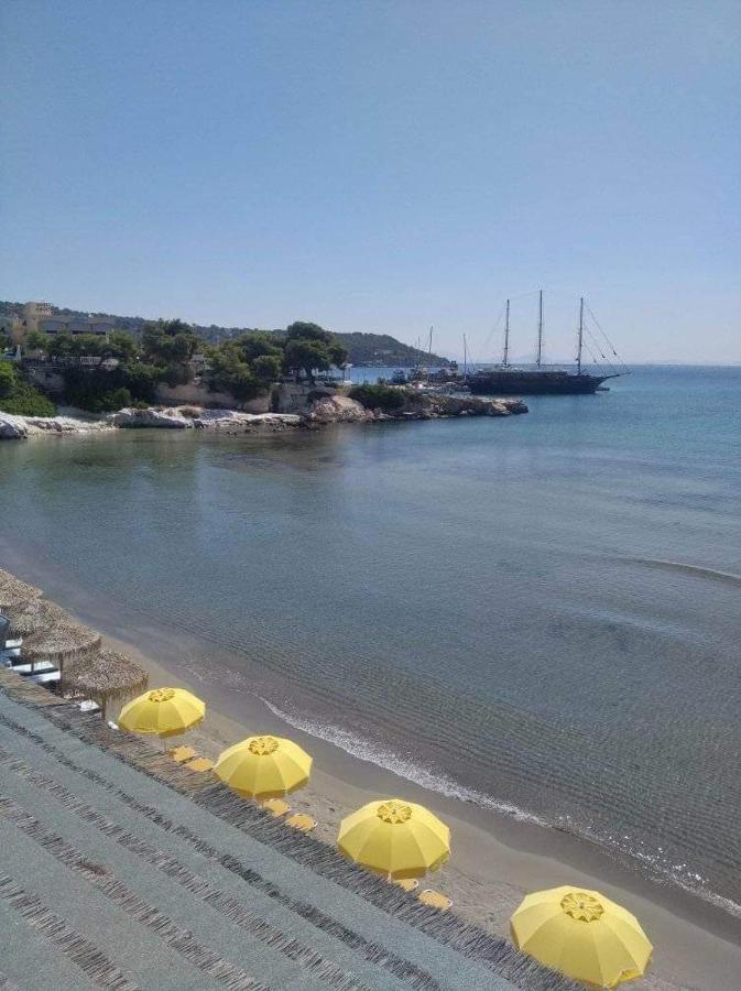 Ammoudia Rooms Agia Marina  Bagian luar foto