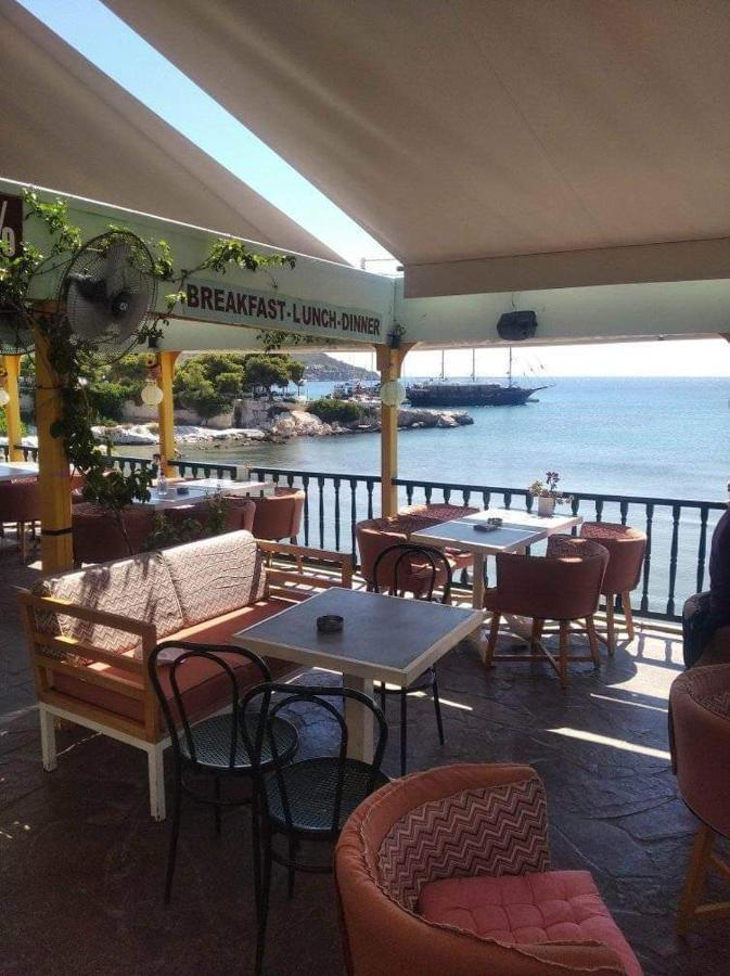 Ammoudia Rooms Agia Marina  Bagian luar foto